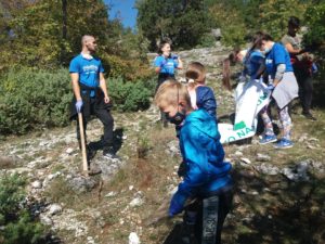 m!M učestvovala u akciji pošumljavanja Trebjese