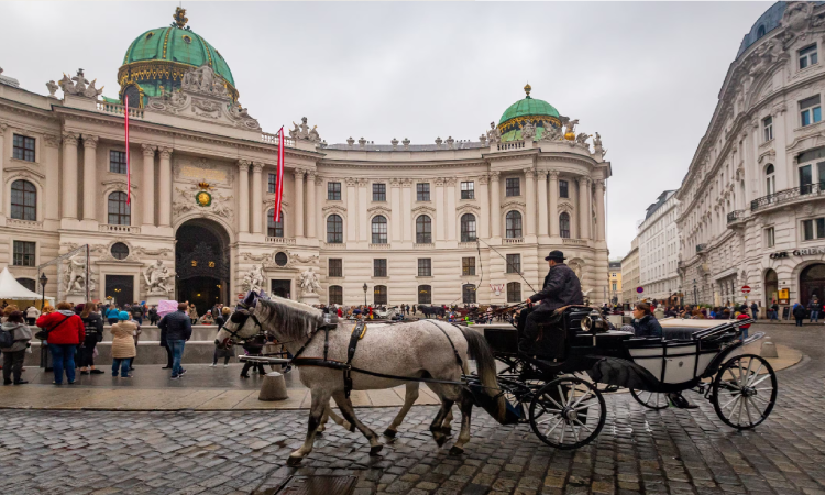 na slici je austrija